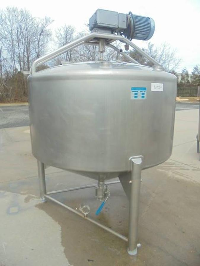 Used 500 Gallon Mueller Cone Bottom Mix Tank, 5 HP