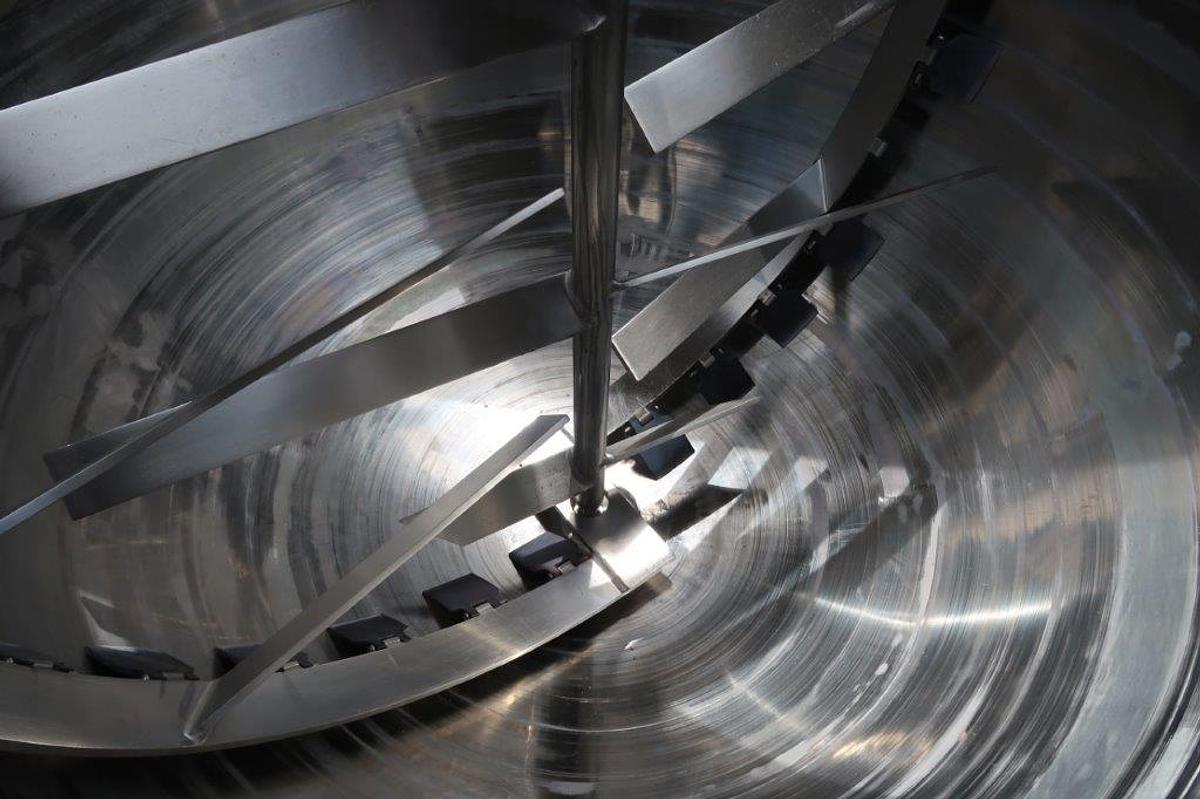 Used 500 Gallon Lee 316 Stainless Jacketed Double Motion Kettle, Tilt Out Agitation