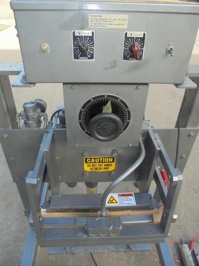 Used Vertrod 14P/PTV Semi-Auto Plastic Tube Sealer