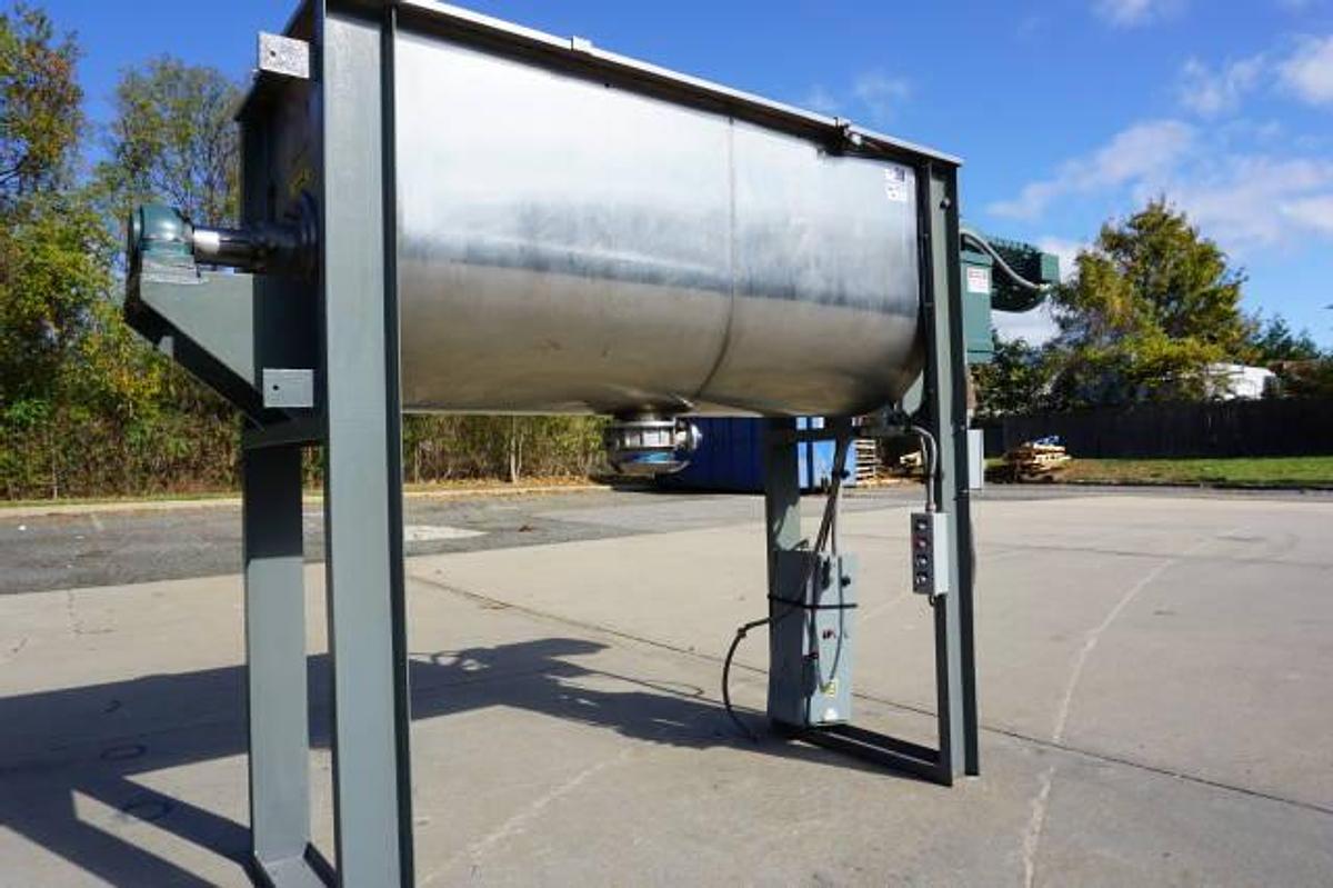 Used 36 Cu. Ft. Bush Tank Stainless Steel Double Ribbon Blender, 15 HP