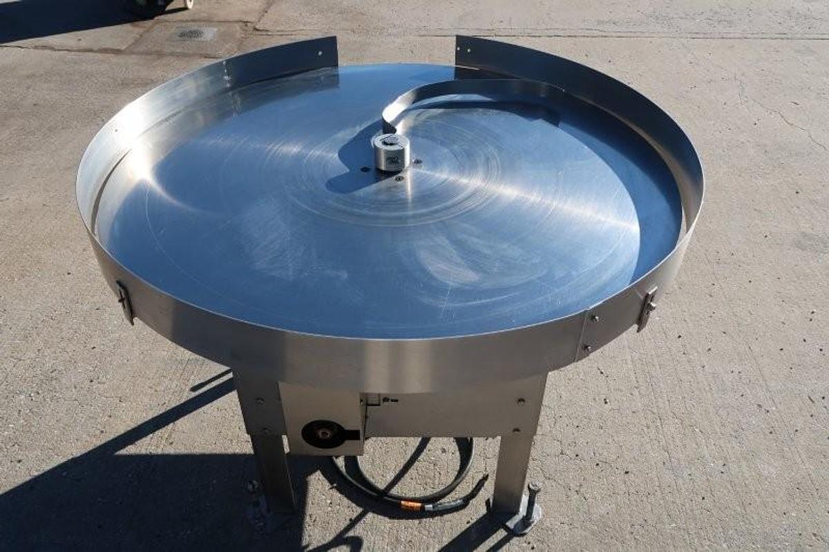 Used Garvey 48 In. Diameter Rotary Unscrambling/Accumulating Table