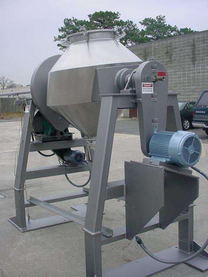 Used 10 Cu.ft. Gemco Stainless Steel Slant Cone Blender, Liquids/Solids Bar