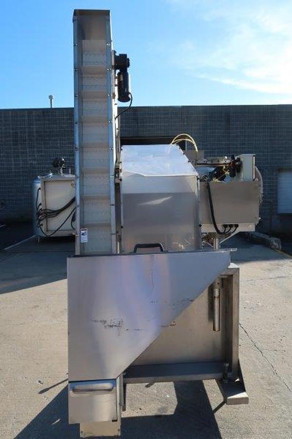 Used Surekap 8 Spindle Automatic Screw Capping Machine