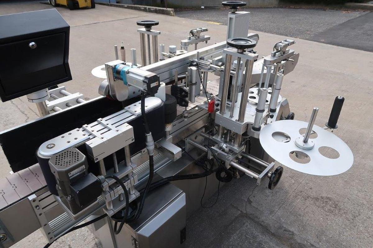 Used Pack Leader Front, Back and Wraparound Pressure Sensitive Labeler