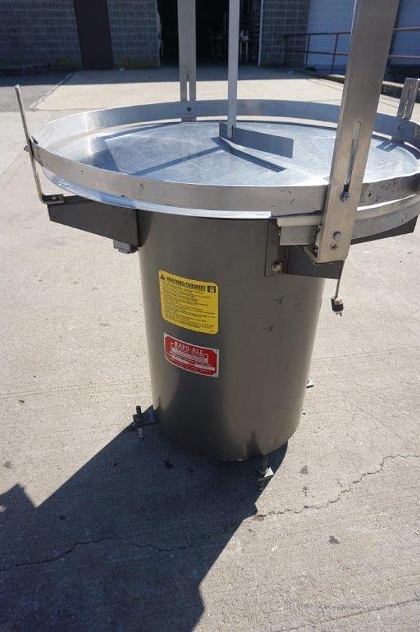 Used 36 In. Diameter Kaps All Rotary Unscrambling/Accumulating Table, Variable Speed