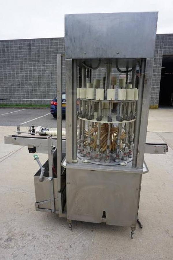 Used 18 Head Rotary Pressure Gravity Liquid Filling Machine