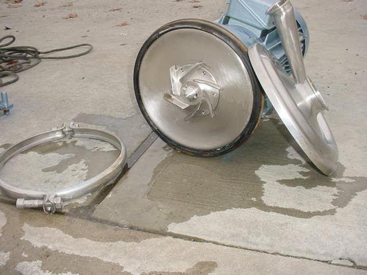 Used G & H  3″ X  2″” Stainless Sanitary Centrifugal Pump