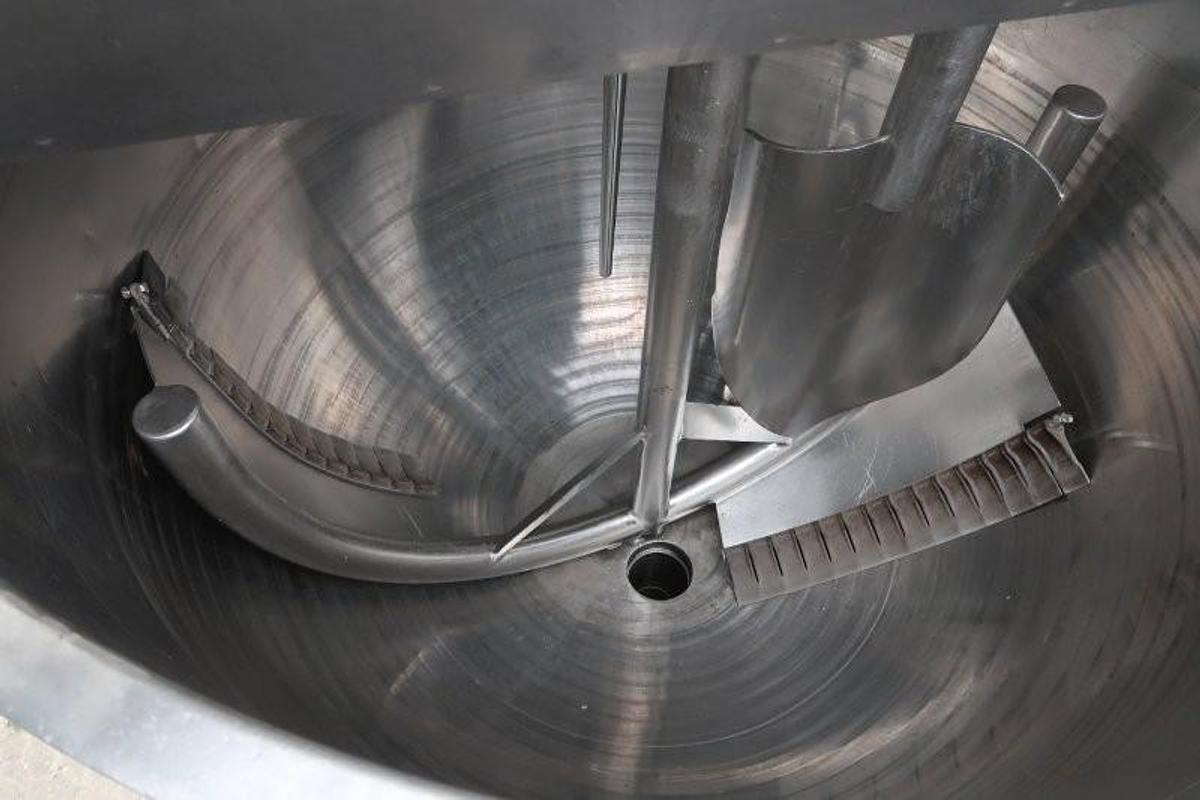 Used Groen 200 Gallon Twin Action Kettle, Stainless Motors