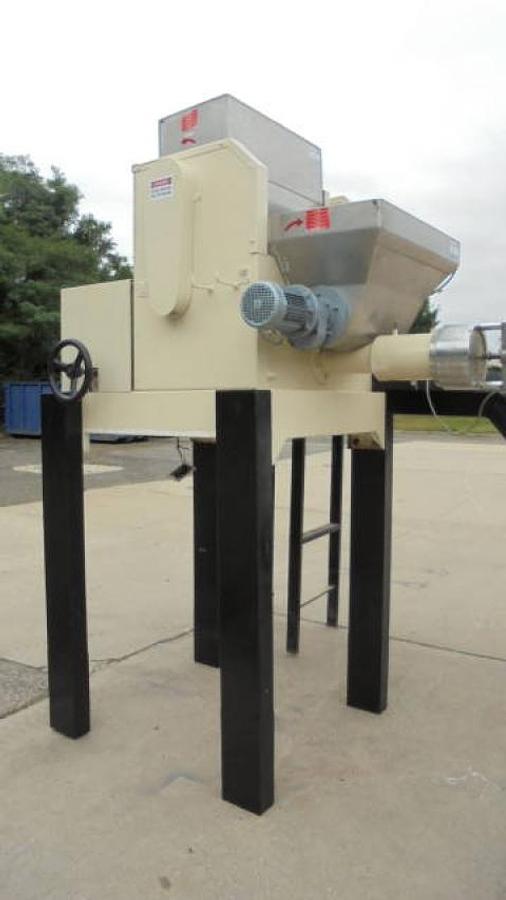 Used La Parmigiana D80S Pasta Extruder, 80 Kg. Per Hour