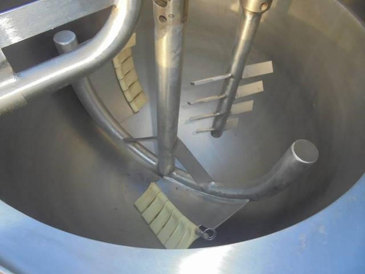 Used 40 Gal Groen self-contained electric twin action kettle, tilt discharge, 316 SS