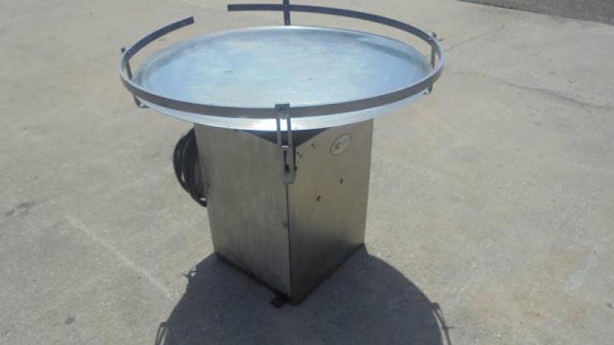 Used 36 In. Diameter J G Machine Works Unscrambling/Accumulating Table, Stainless Steel