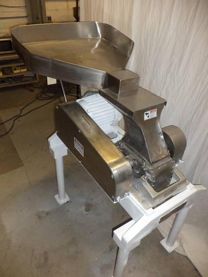 Used Fitzpatrick D6 Comminuting Mill, Pan Fed, XP
