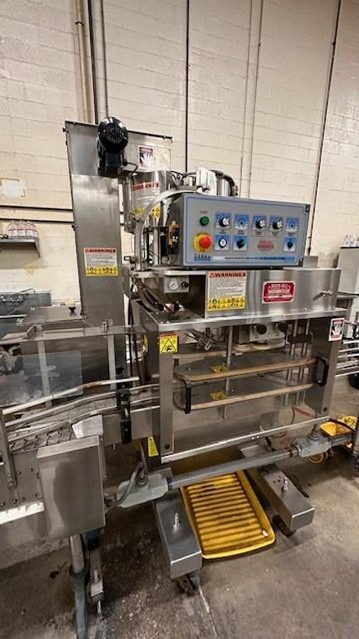 Used Automatic Liquid Filling Line