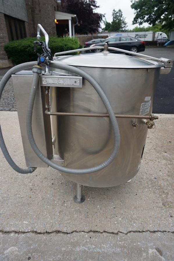 Used 40 Gallon Garland Stainless Self-Contained Electric Kettle