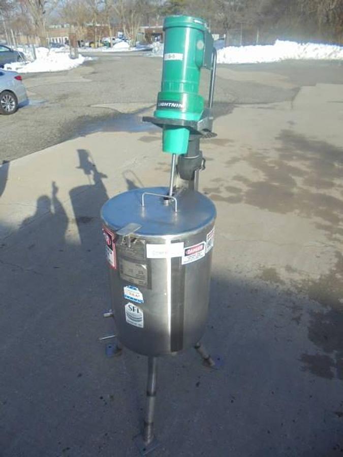 Used 15 Gallon SFI Stainless Steel Jacketed Mix kettle, 150 PSI Jacket