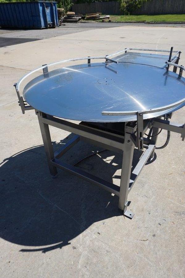 Used 48 In. Diameter Rotary Unscrambling/Accumulating Table wl Unscrambling Shelf