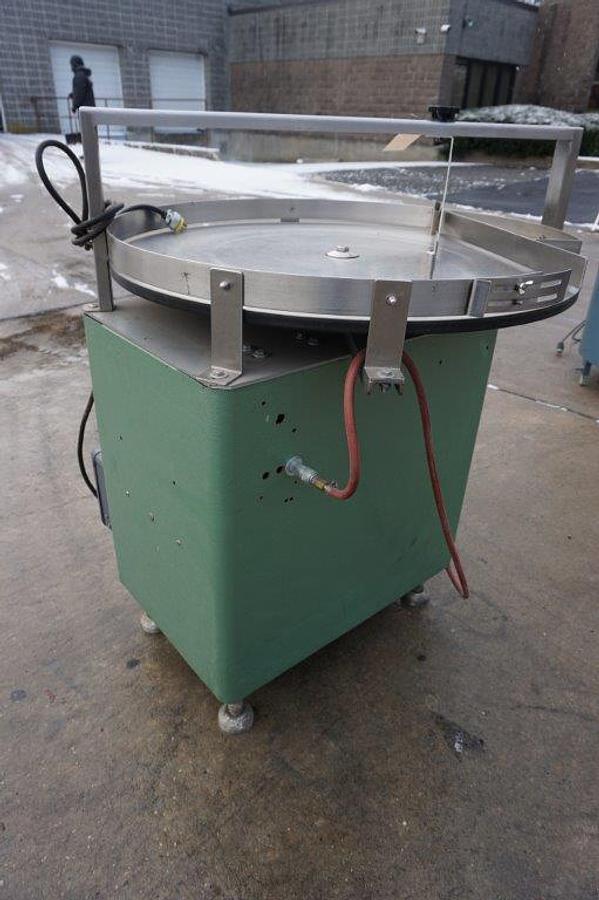 Used 36 In. Diameter King Rotary Unscrambling/Accumulating Tables, Variable Speed
