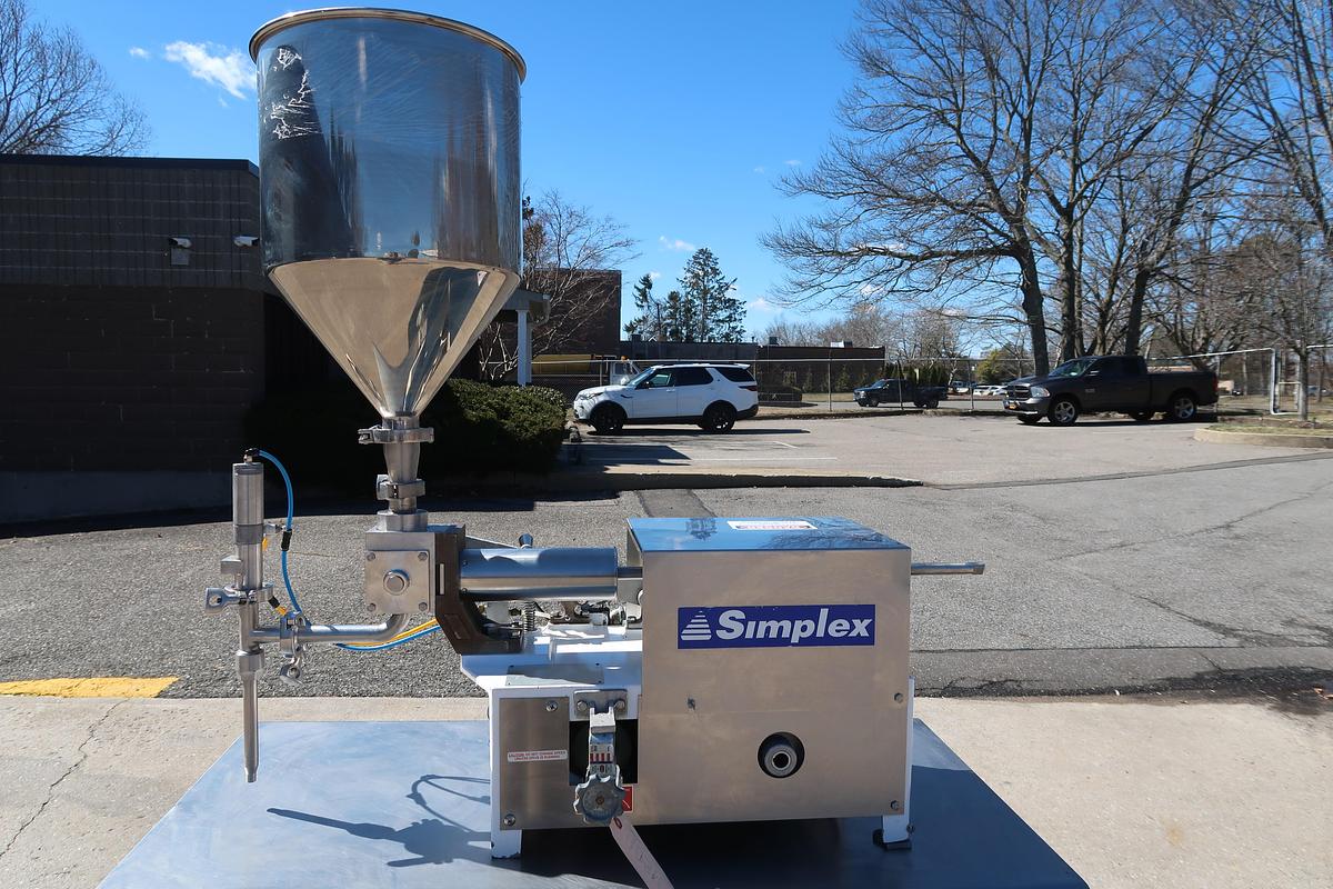 Used Simplex AS-1 Single Piston Filler, Electric