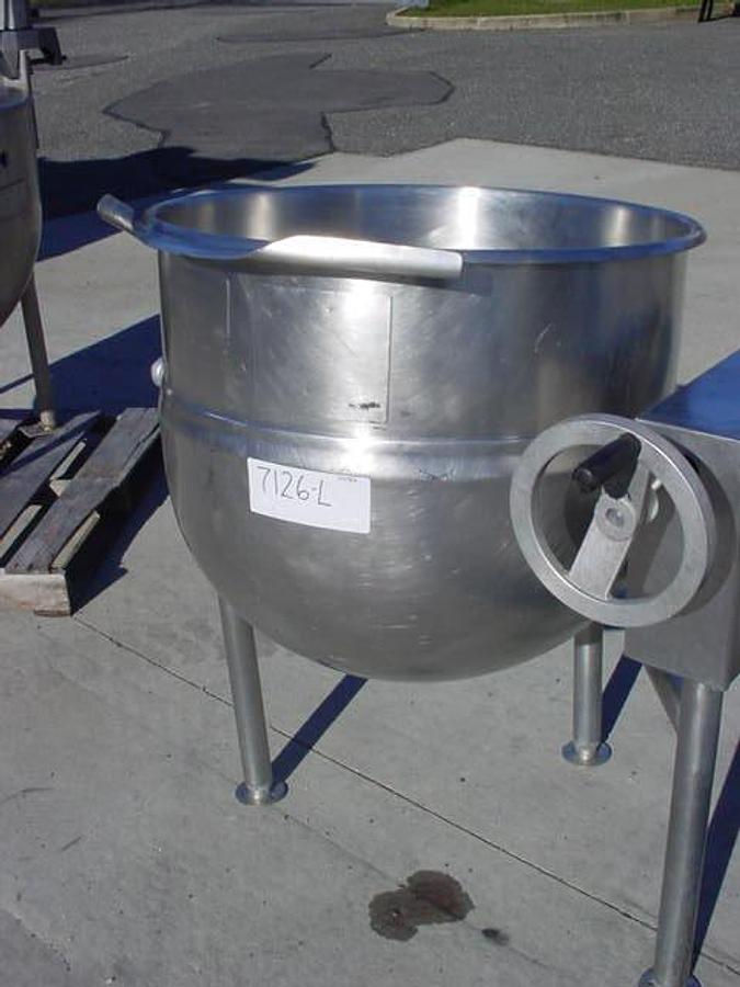 Used 40 Gallon Legion Ss Tilt Kettle, 35 Psi Jacket