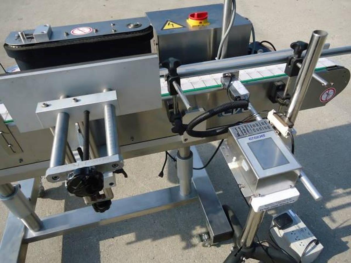 Used Cvc-300 Ii Stainless Steel Presssure Sensitive Spot-Wrap Around Labeler