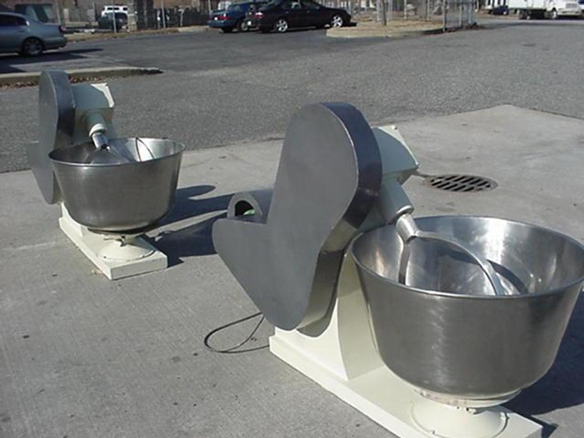 Used 100 Qt. Ss Bowl Mixer, Inclined Beater