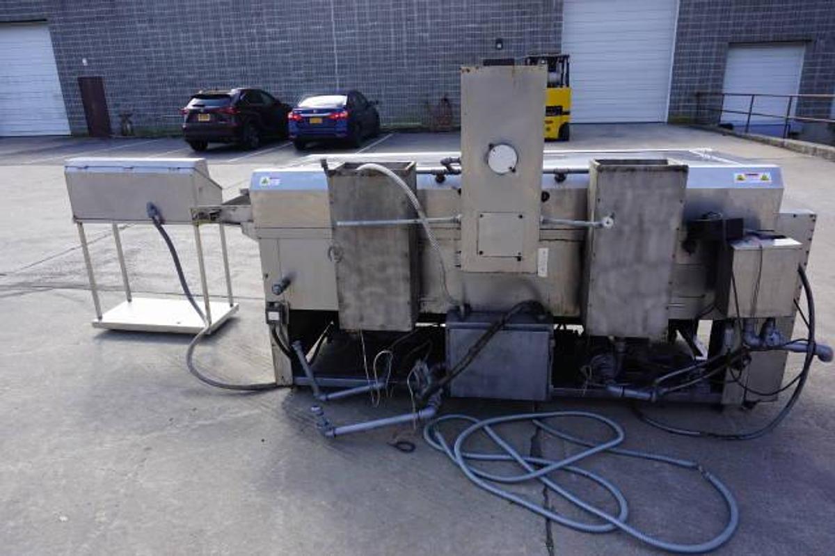 Used Pitco 600 Continuous Gas Fired Fryer With Hold Down Belt