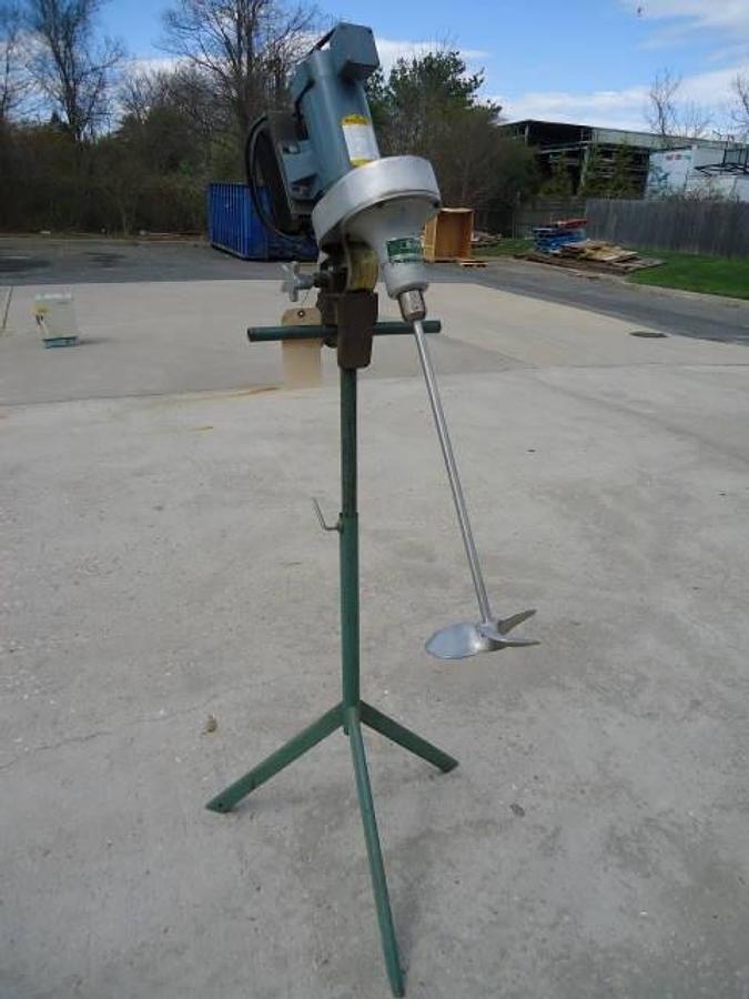 Used Mixmor 1/3 Hp Single Phase Portable Agitator, Variable Speed