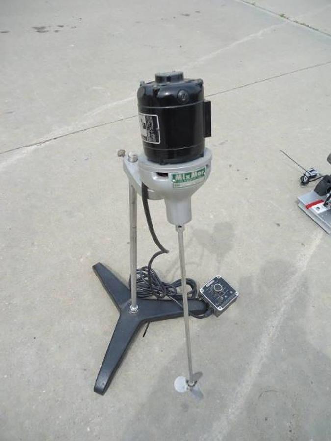 Used Mixmor Tabletop Laboratory Propeller Mixer, Vari Speed