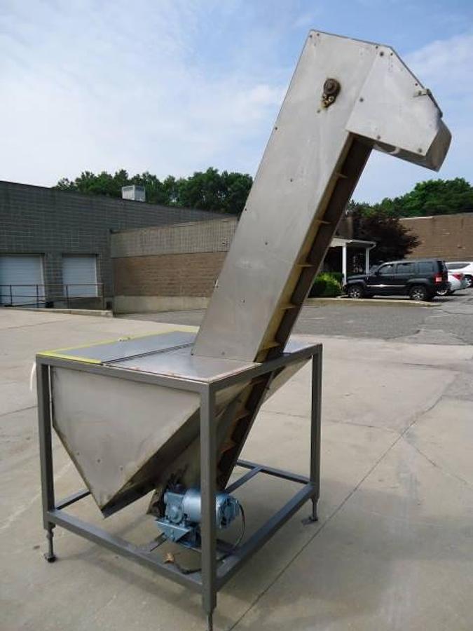 Used Omega 12 In. Wide Inclined Cleated Belt Feeder/Conveyor
