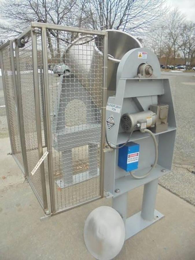 Used 3 CU.FT. Stainless Steel Twin Shell Blender, 110 LB./CU.FT.