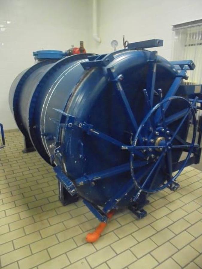 Used 5 Ft. Diameter X 11 Ft. Long Horizontal Retort With Controls, MFG. 2010