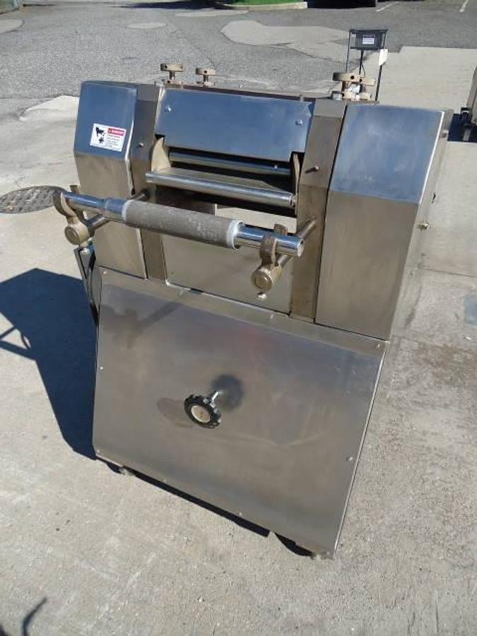 Used Toresani LDC-300 Fine Pasta Sheeter, Portable