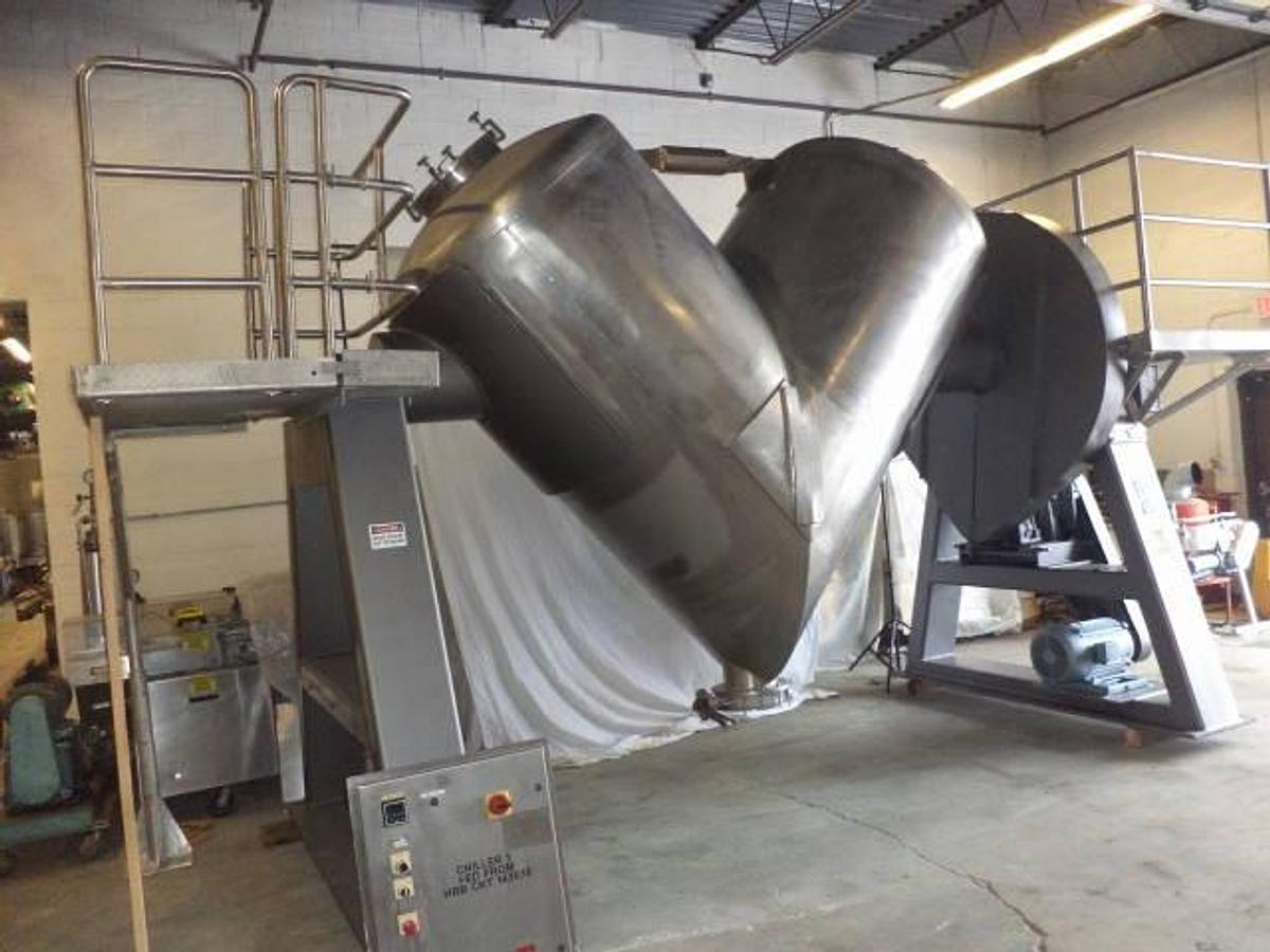 Used 100 CU.FT. Gemco Stainless Steel Twin Shell “V” Tumbling Blender, 115 LB/CF Density