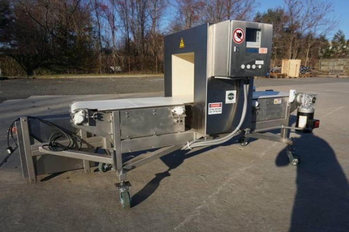 Used Cassel “Shark 2” Stainless Steel Metal Detector,18 In. Wide X 16 In. High Aperture