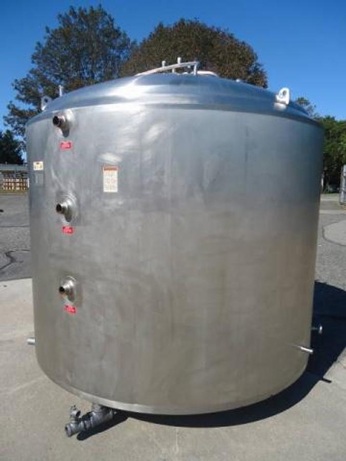 Used 1,500 Gallon Apv/Crepaco Stainless Steel Jacketed Agitated Processor-