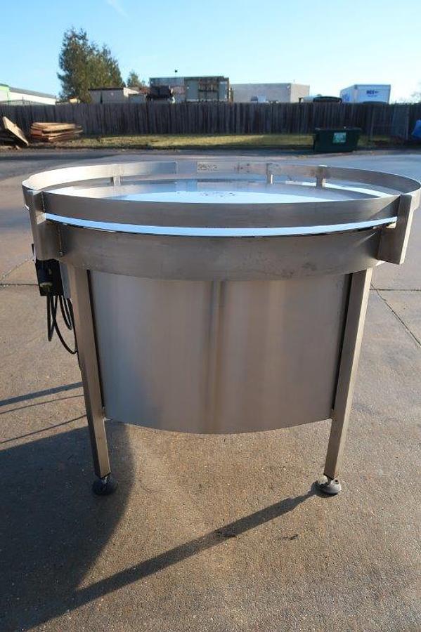 Used 48 In. Diameter Rotary Unscrambling/Accumulating Table Stock #8716A