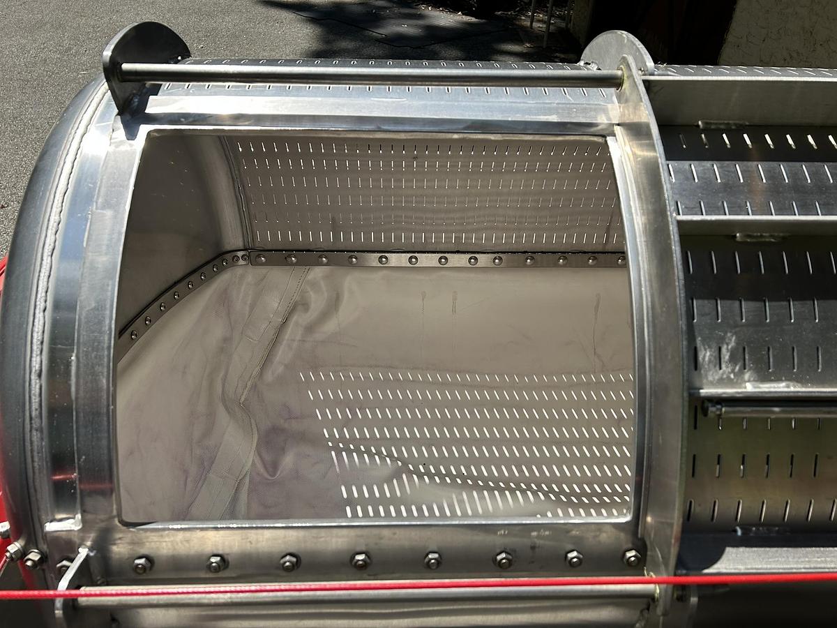 Used SK Group Pneumatic Bladder Press
