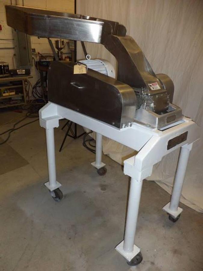 Used Fitzpatrick D6 Comminuting Mill, Pan Fed, XP-