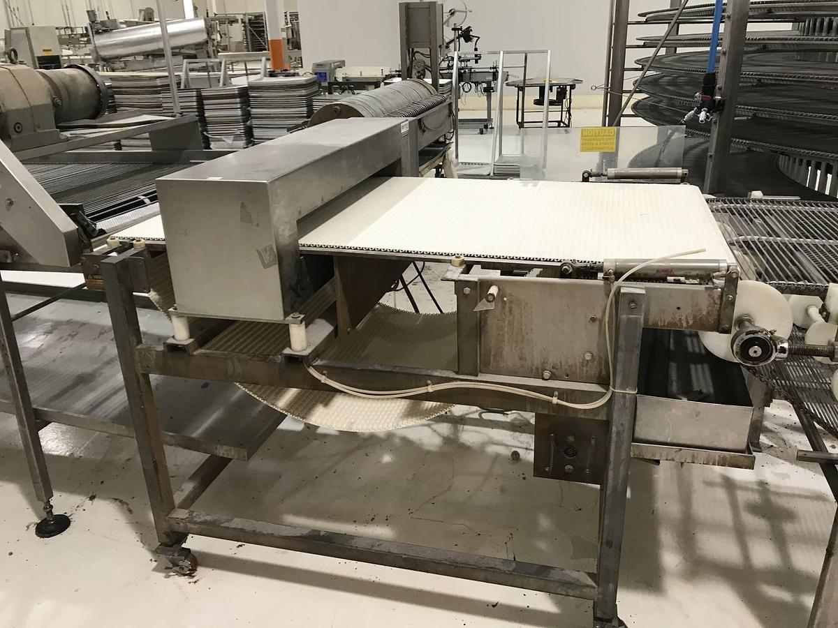 Used Donut Line with Depositor, Belshaw fryer, Moline fryer and Conveyors