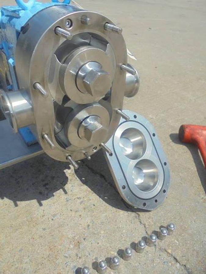 Used SPX Waukesha/Cherry Burrell 040 U2  Jacketed Positive Displacement Pump,  3HP motor