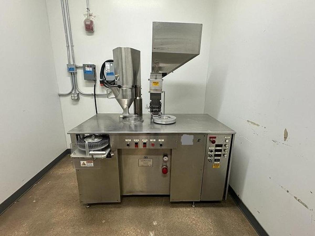 Used Capsugel Ultra 8 II Capsule Filling Machine 25,000 Capsules per hour