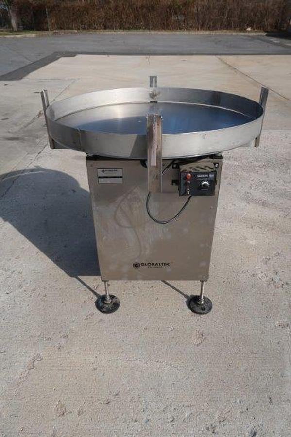 Used 36 In. Diameter Globaltek Rotary Unscrambling/Accumulating Table