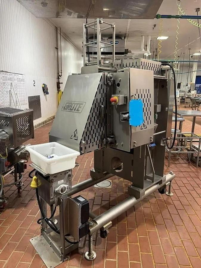 Used Grote 506E-LH Slicer/Applicator