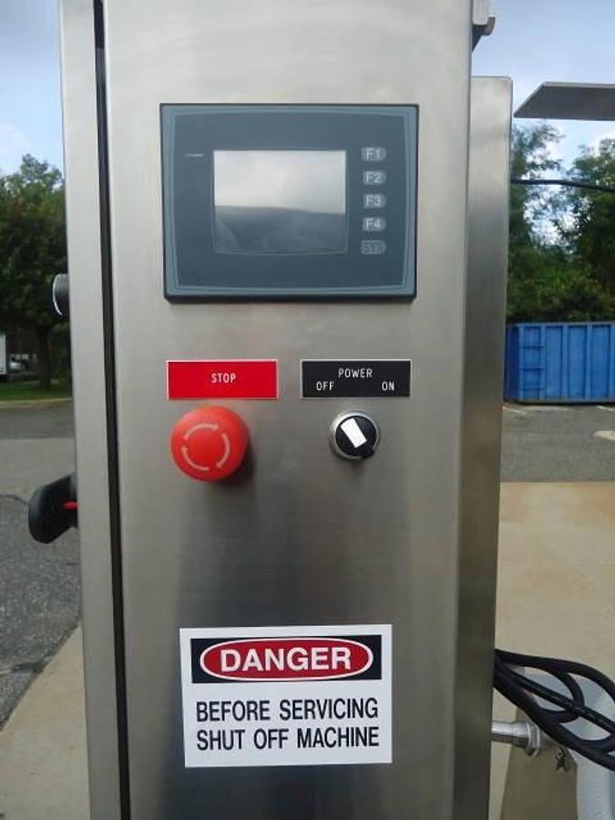 Used Filling Equipment Company Twelve Spout Straight Line Automatic Liquid Filler