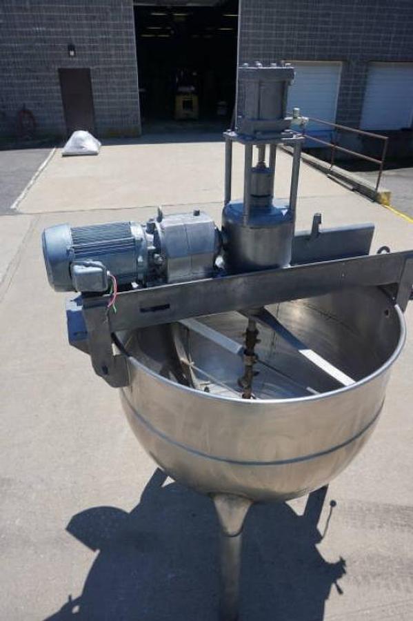 Used 200 Gallon Hamilton Stainless Steel Mixing Kettle, 125 PSI Jacket