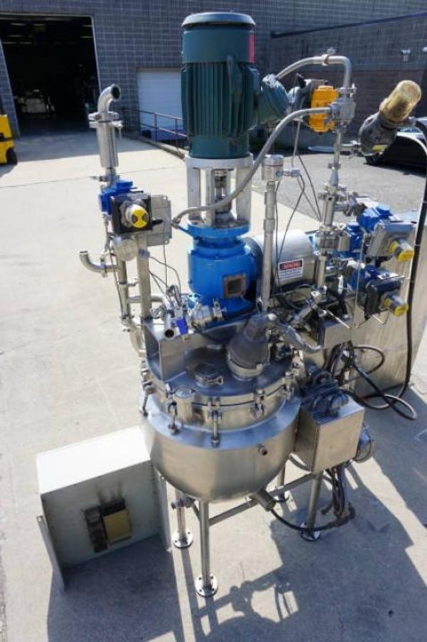 Used 33 Gallon Greerco/Gifford Wood Triple Motion Vacuum Kettle