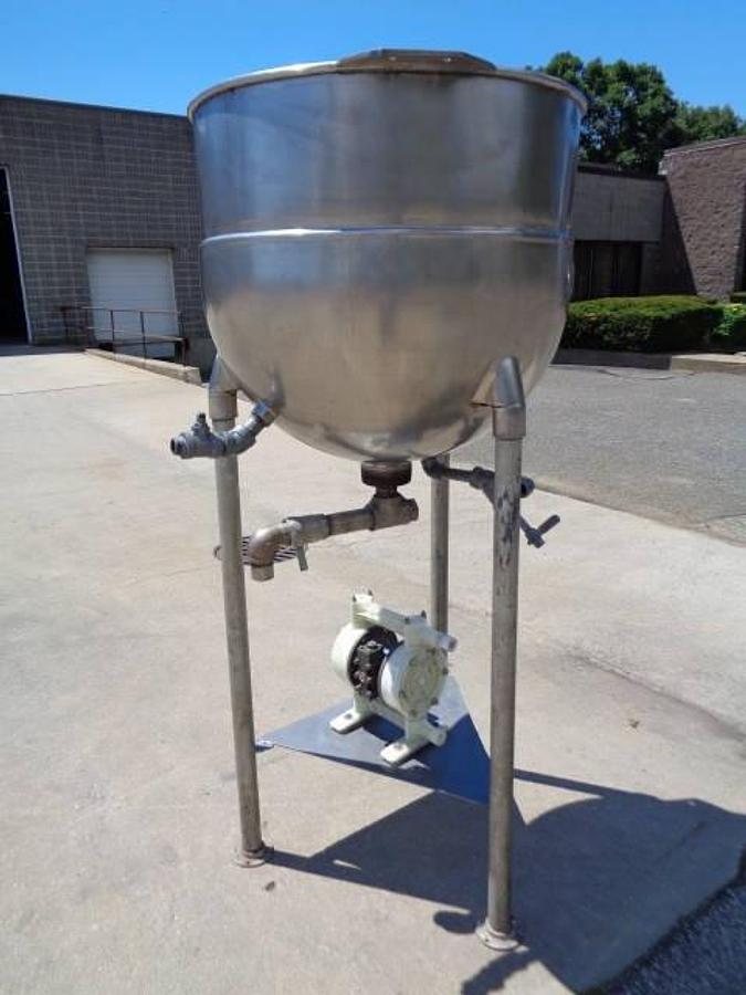Used 100 Gallon Groen Stainless Steel Hemispherical Kettle, 80 PSI Jacket