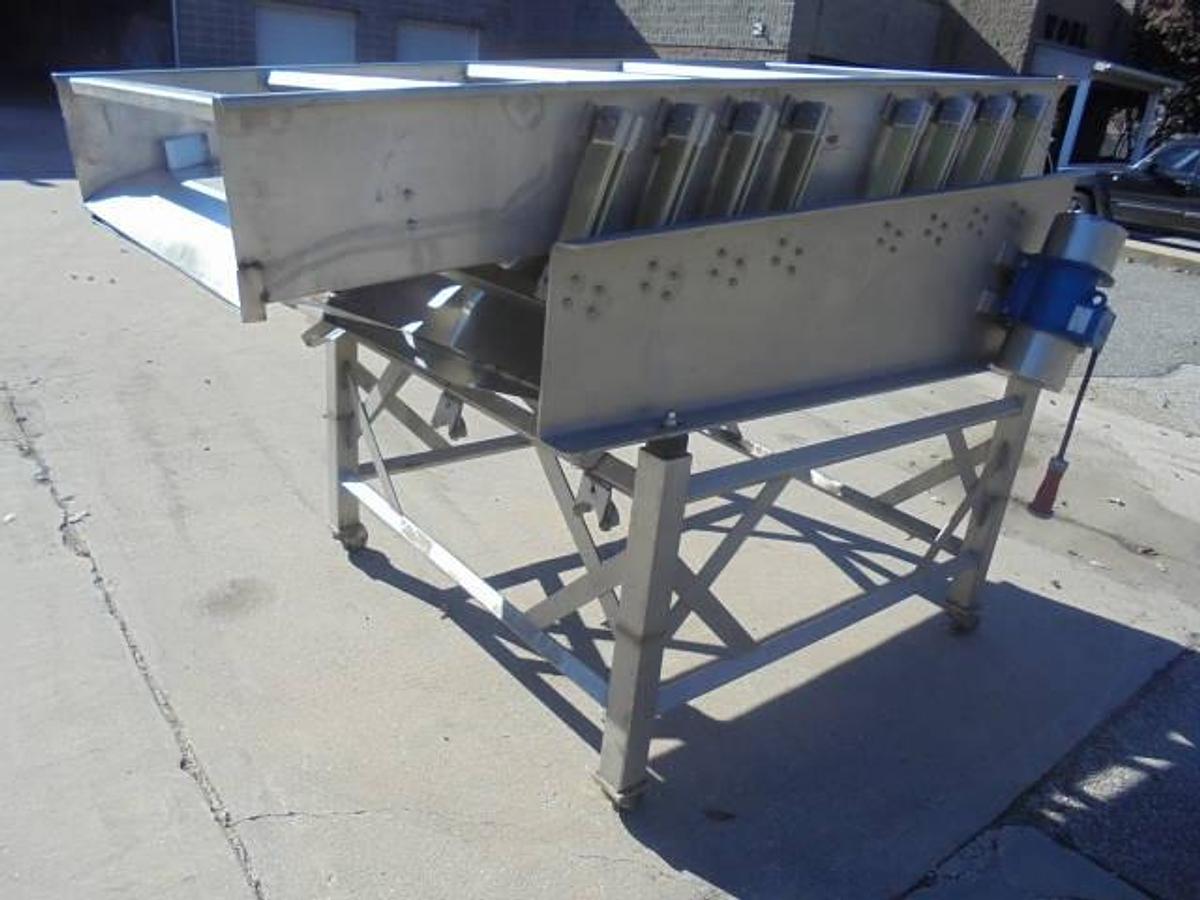 Used Koolen Breda Vibratory Shaker/Feeder, Stainless