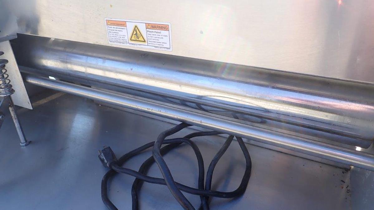 Used Oliver 641-21 Tabletop Dough Roller