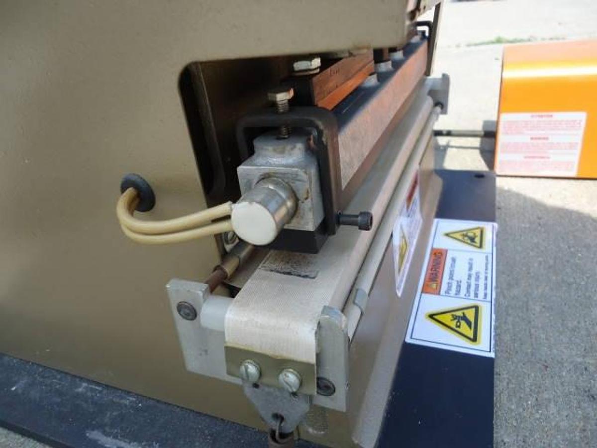 Used Sentinel Tabletop Heat Sealer, Single Phase